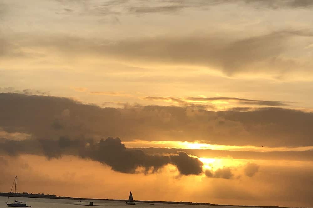 Key Largo RV Rental | Winter sunsets in sunny Key Largo, Florida.