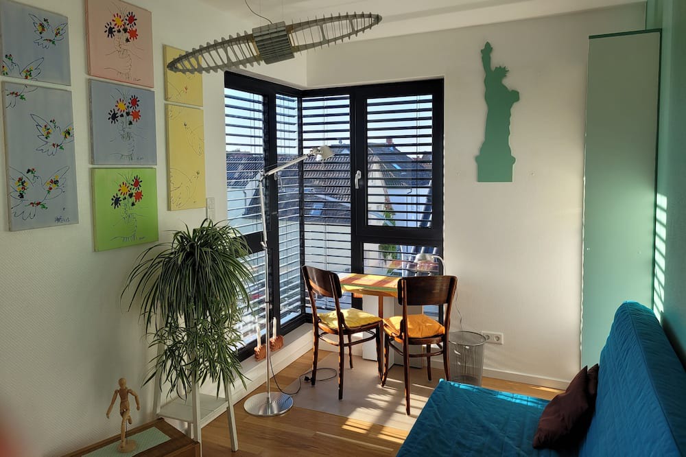 Griesheim Apartment | Darmstadt-griesheim, Sonniges Zimmer in Moderner Neubauwohnung