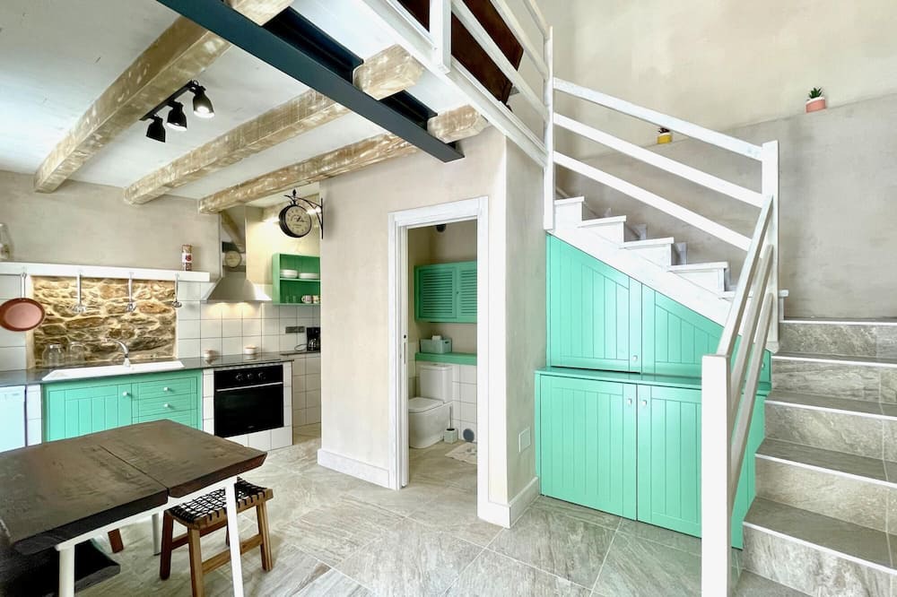 Viveiro House | The Cliffs - Casa Valdeflores