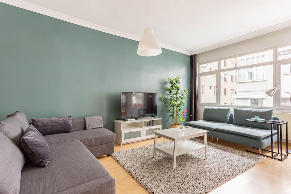 Goztepe Apartment | Fabulous Flat Near Bagdat Street in Kadikoy