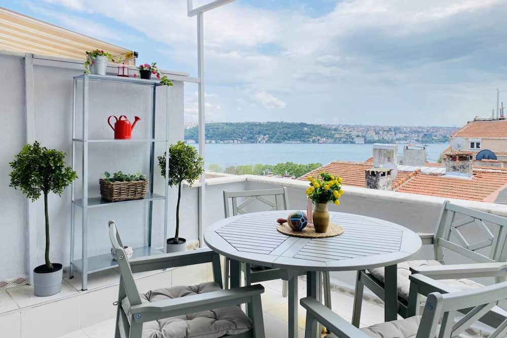Besiktas Apartment | Missafir Amazing Flat with Terrace in Besiktas
