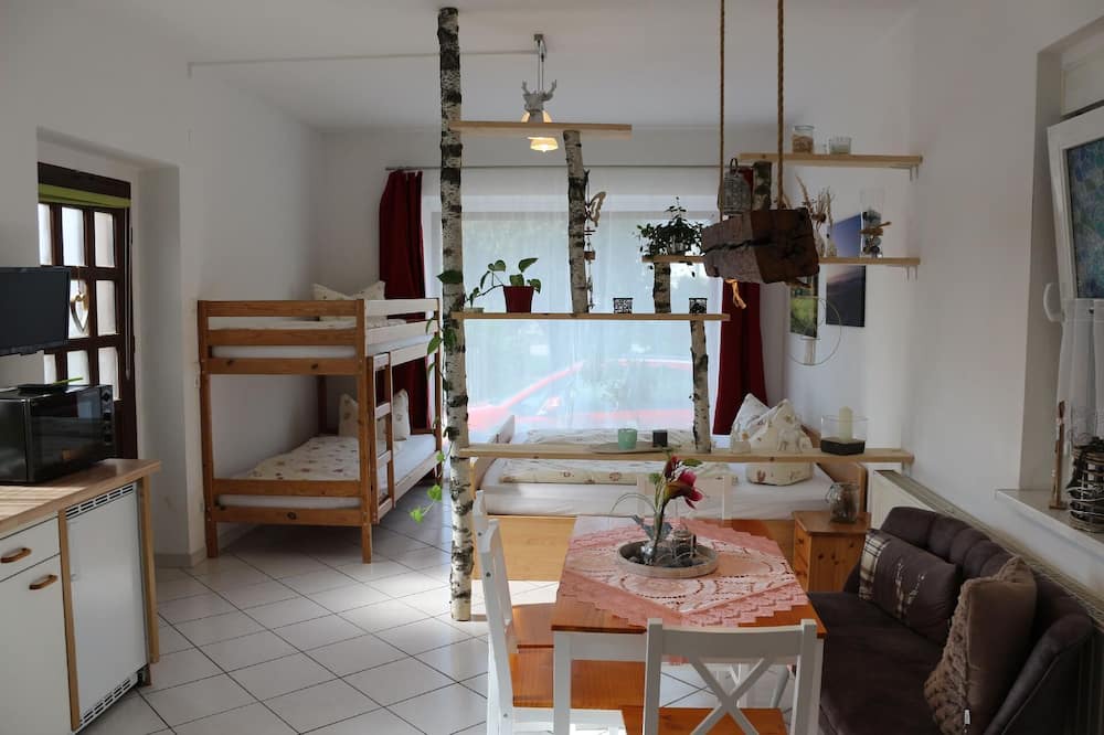 Neundorf House | Holiday apartment Neundorf for 1 - 5 persons - Holiday house