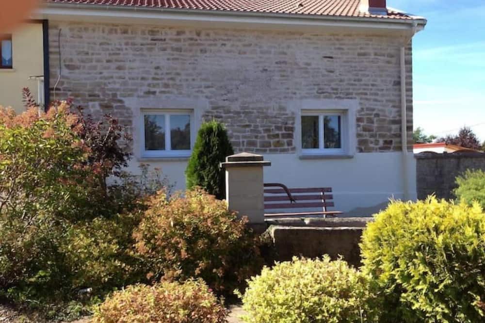 Jeuxey House | Gite "La Menuiserie" 3