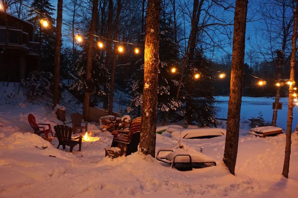 Highlands East Cabin | Lessen your stress on Ess(on) Lake