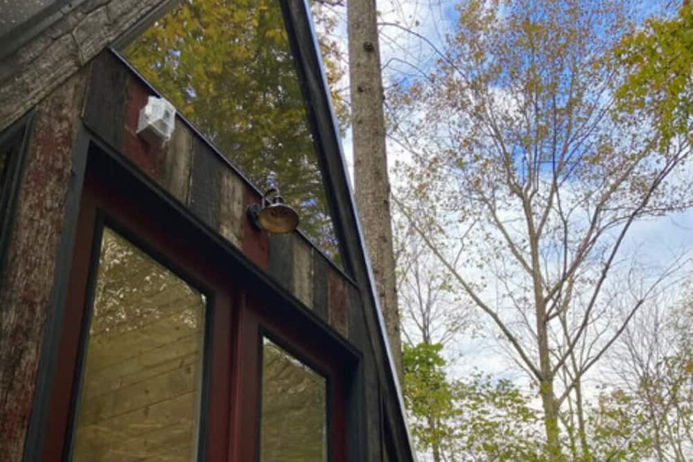 Means Cabin | Glamping Unit #4 - Punkin Hollow Resort