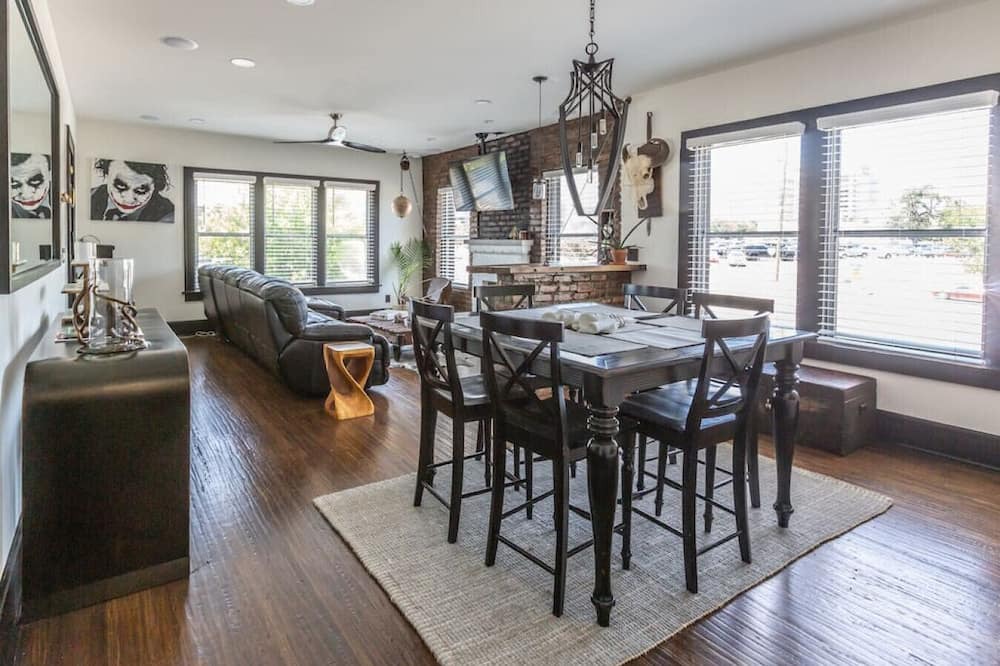 Maple Ridge Apartment | Bison Flat - Redefined Urban Luxury