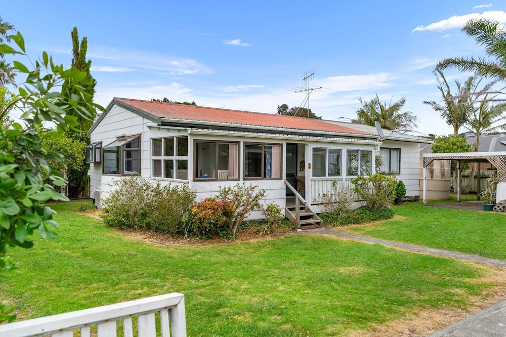 Mangawhai Heads House | Coastal Haven - Mangawhai Heads Holiday Home