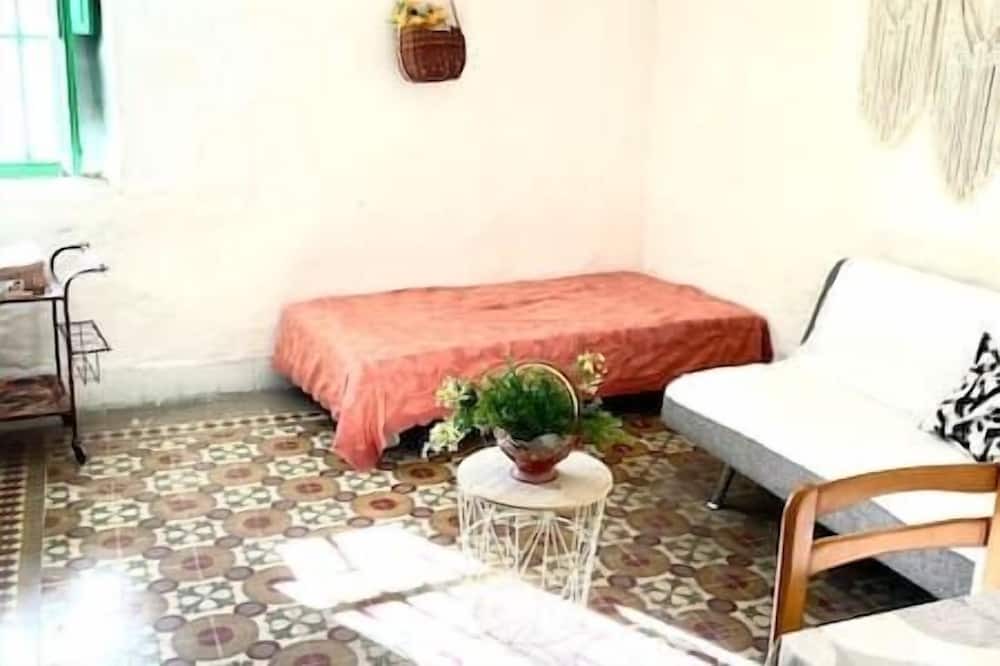 Paterna Apartment | Cozy accommodation in Valencia