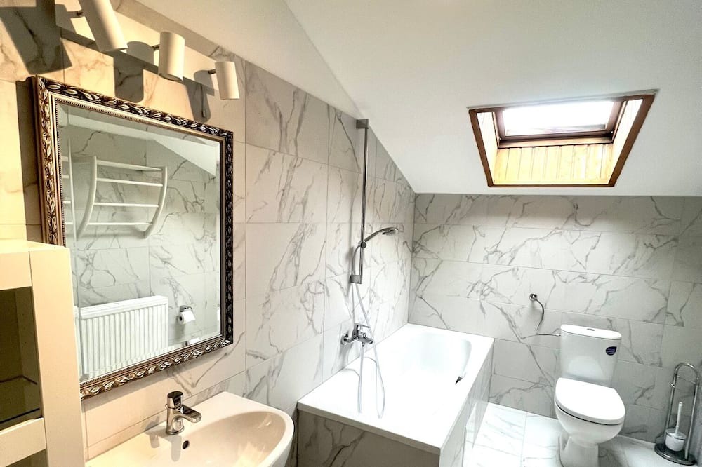 Baden Apartment | Holiday Apartment "Stilvolles Studio" with Mountain View & Wi-Fi