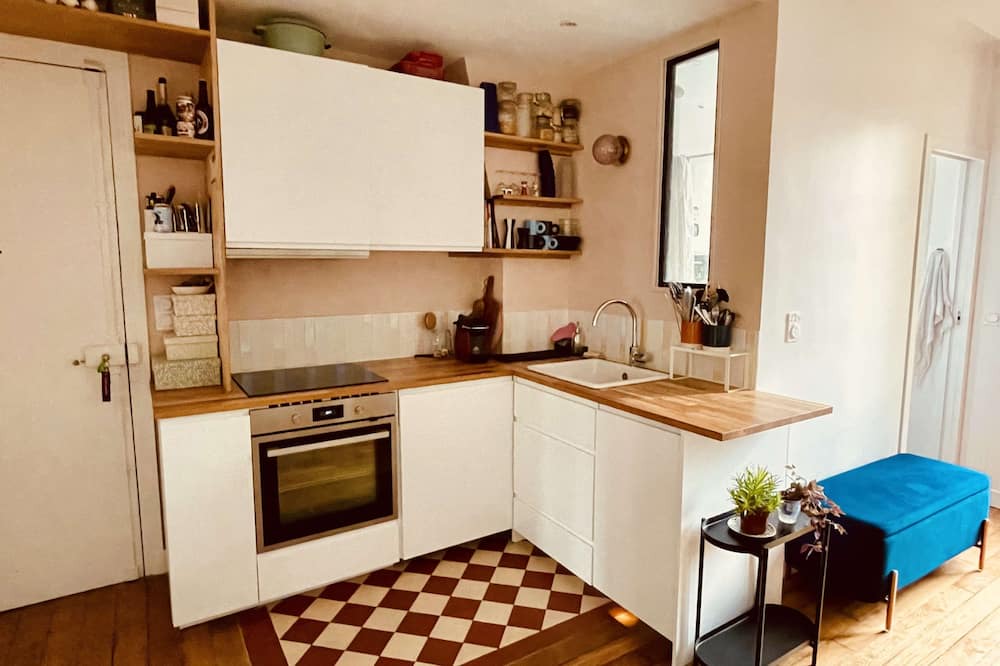 Epinettes Apartment | Love nest near Batignolles