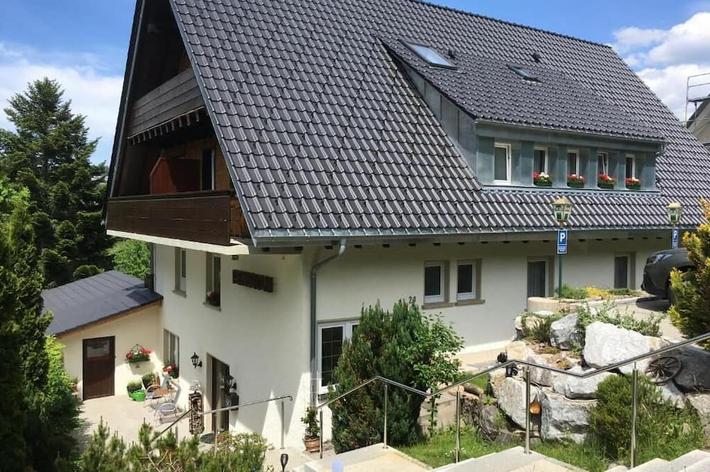 Altglashutten House | Relax Pension Feldberg im Schwarzwald mit Restaurant Schmidt's Heimatküche