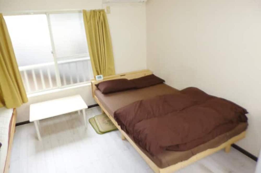 Minami-ku Apartment | 202 Stay Like Living - The Mickey Carlton Ijiri 202 / Fukuoka Fukuoka
