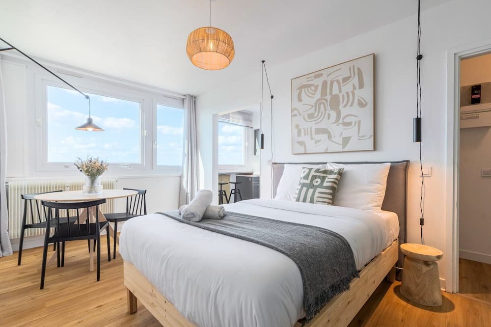Hellemmes-Lille Apartment | Lille Hellemmes - Nice studio with parking !