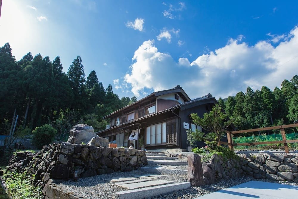 Maibara House | Shiga Yonehara CityA private inn Umu at the foot of Mt Ibuki / Maibara Shiga