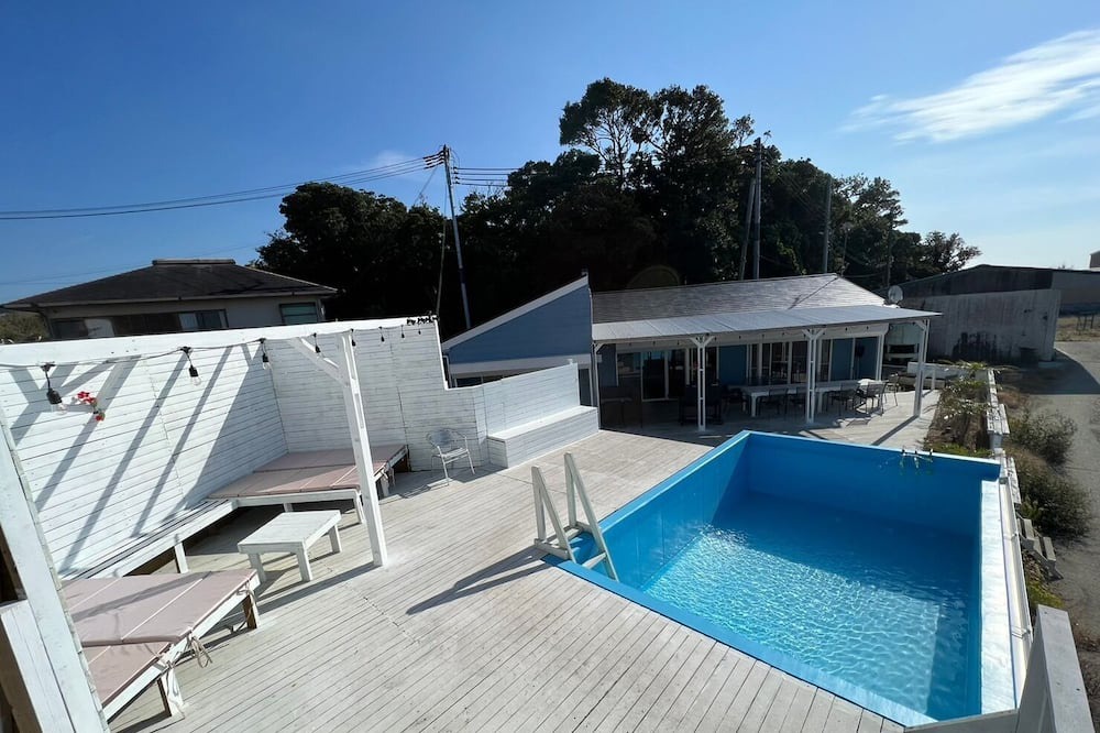 Inami Cottage | Ueno Port Cottage without meals Vast grounds 100 / Hidaka-gun Wakayama