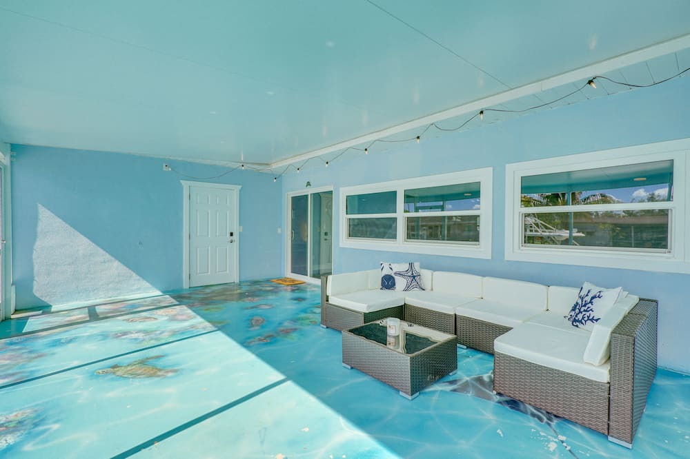 Lochmoor Waterway Estates House | North Fort Myers Home w/Hot Tub & Boat Dock