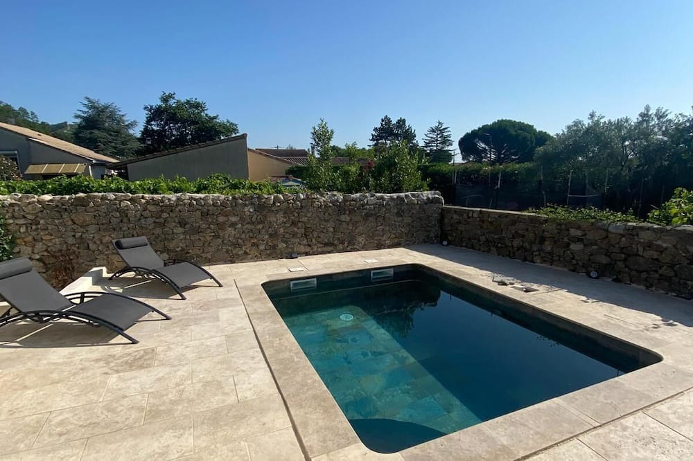 Mauves House | Magnifique Maison Avec Piscine Située au Cœur du Village de Mauves en Ardèche