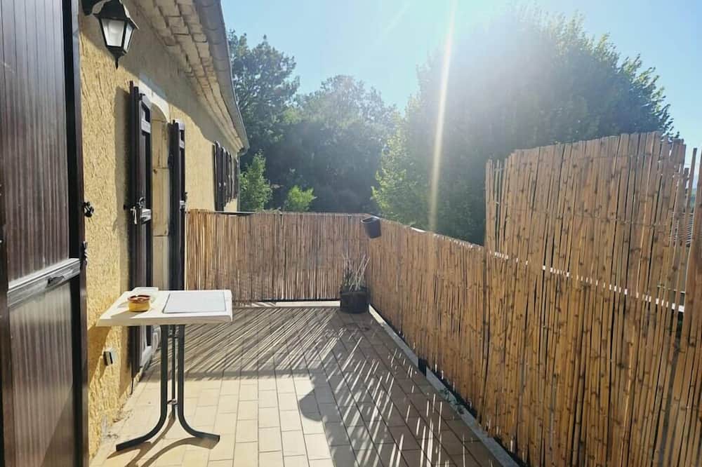 Montboucher-sur-Jabron Apartment | Very nice apartment - terrace