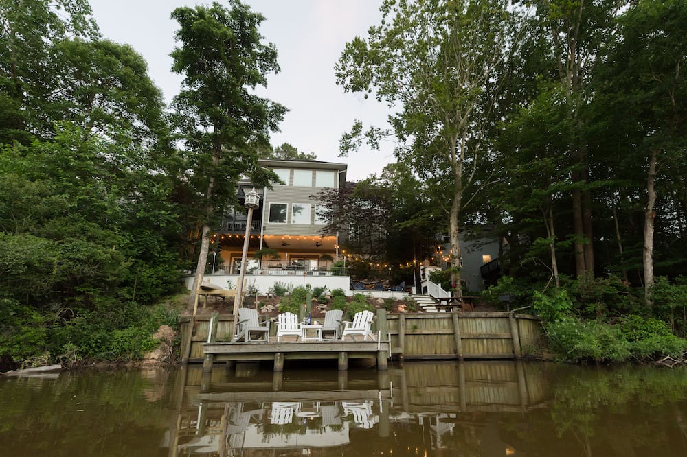 Chesapeake Ranch Estates-Drum Point Apartment | Cozy Lakeside Studio Retreat steps away from the beach