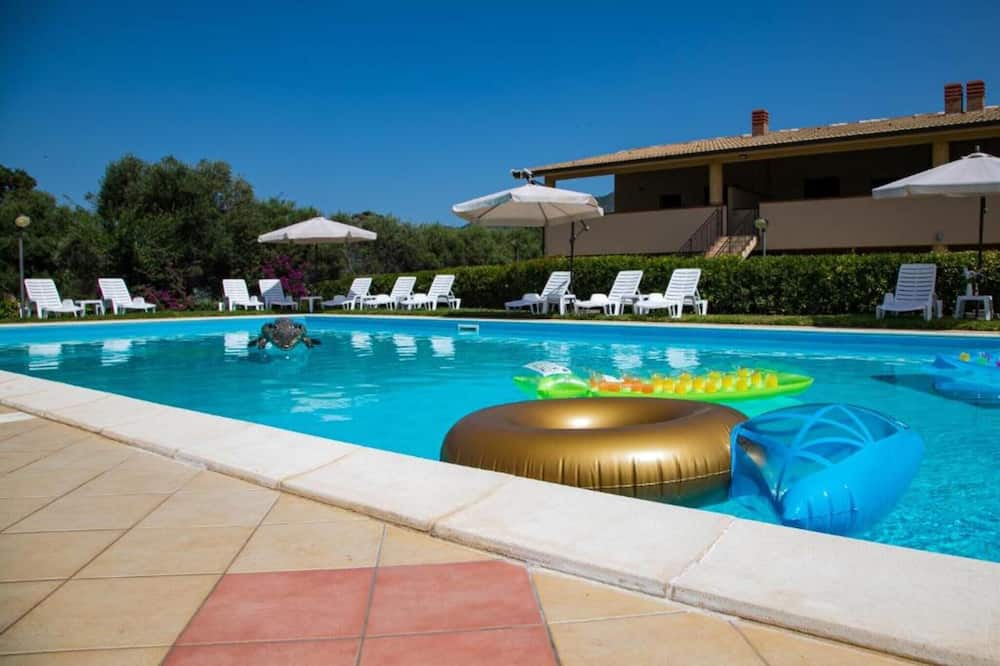 Torrenova Apartment | Apartment "Costa Tirrena 1" with Sea View & Shared Pool