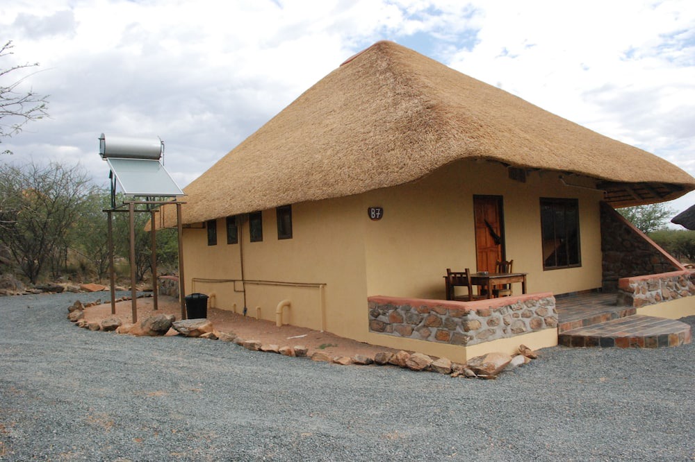 Kamanjab RV Rental | Oppi-Koppi Restcamp