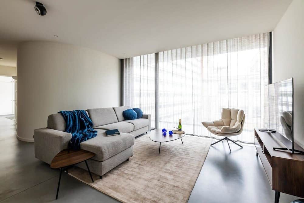 Stalingrad Apartment | Stunning 2BR designed app centre of Brussels