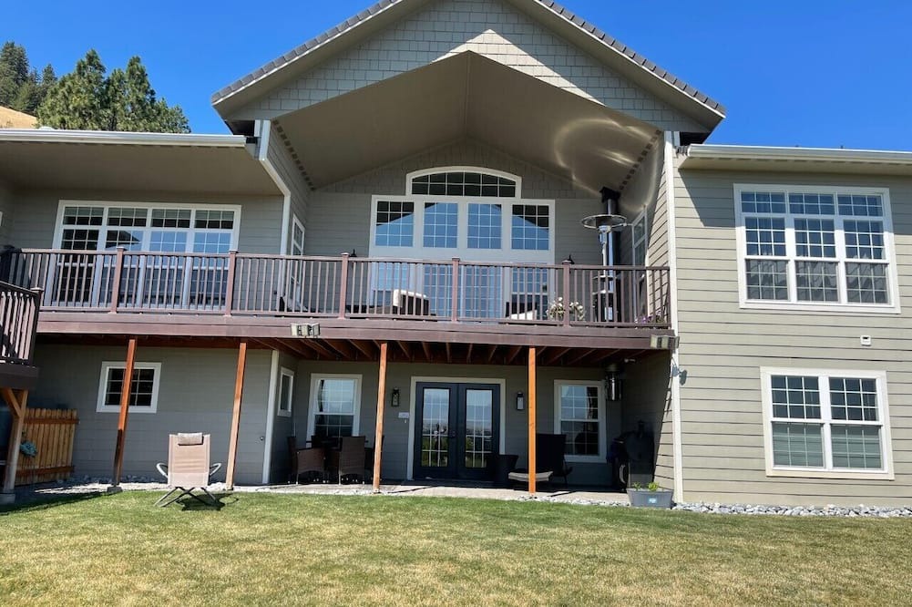 La Grande House | Awesome Views, Brand New Luxury