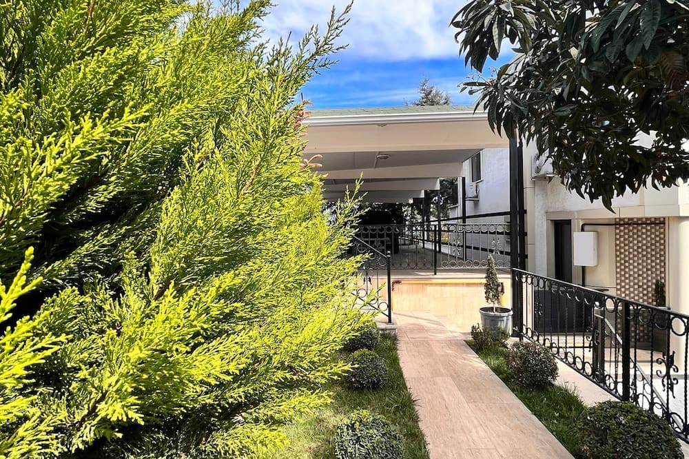 Buyukcekmece Villa | Unique villa with unique sea view away from the stress of the city