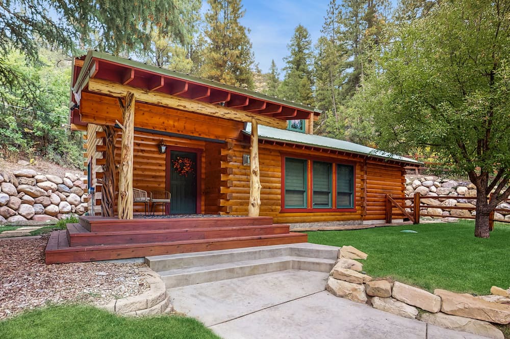 Durango House | Mountain home with gas fireplace, dog-friendly and outdoor deck with BBQ