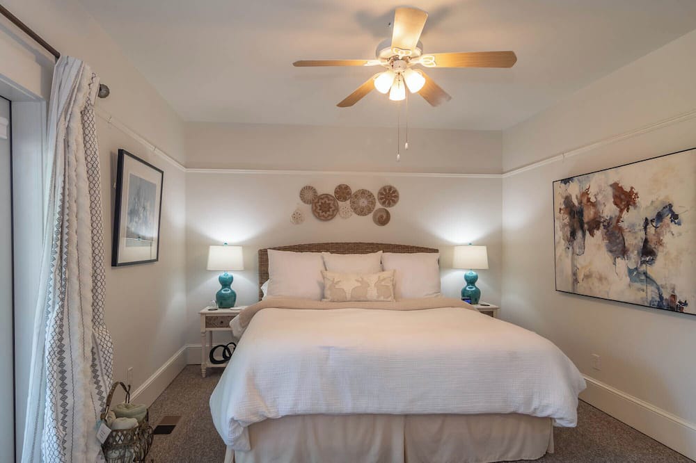 Roseburg House | Private bungalow with AC in charming Roseburg