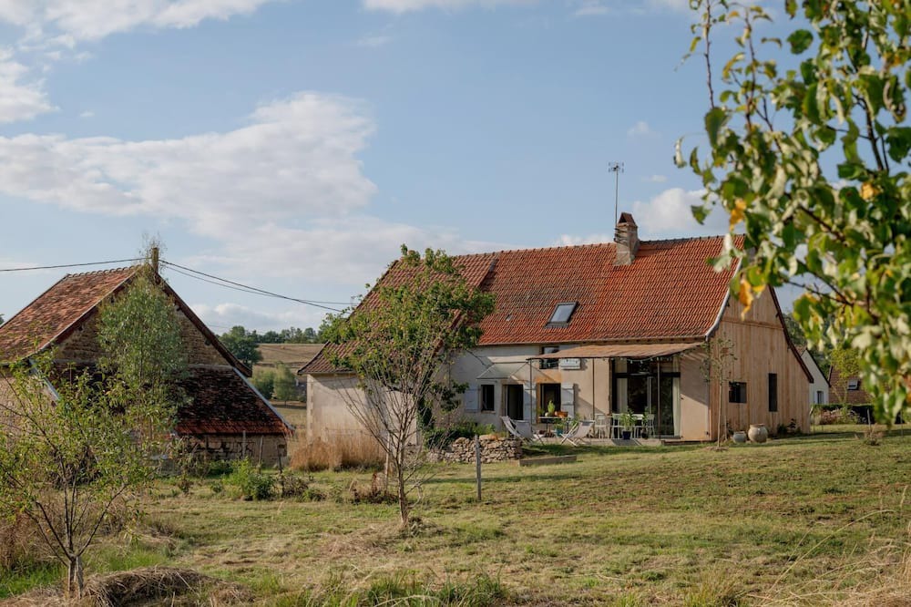Saint-Julien-de-Civry House | Le Petit Civry - SAINT JULIEN DE CIVRY