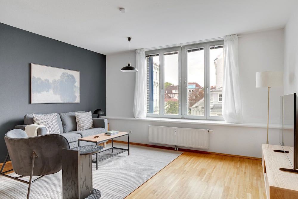 Thurygrund Apartment | Blueground | Alsergrund, rooftop, nr Votivkirche