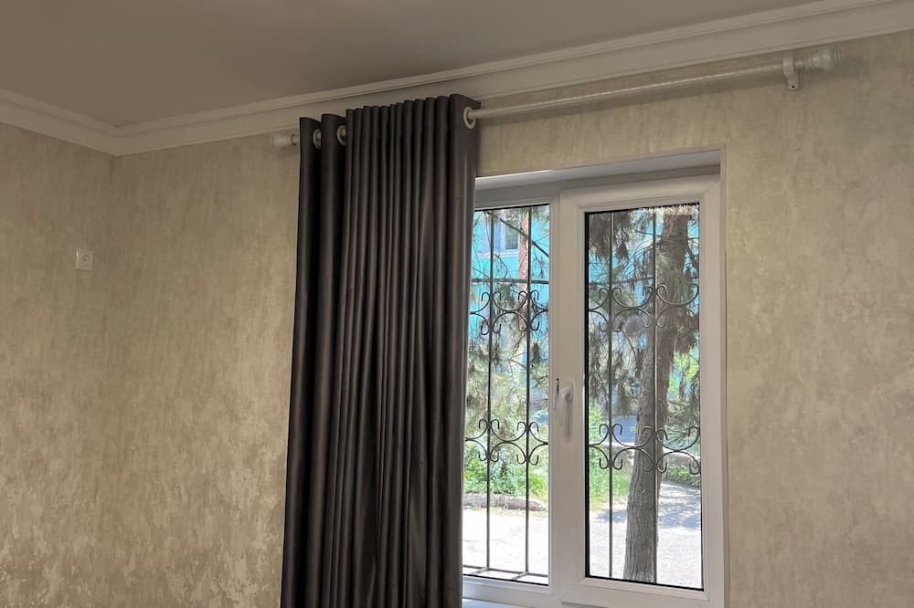 Khujand Apartment | Charming 1-bedroom apartment in the heart of Khujand city with AC