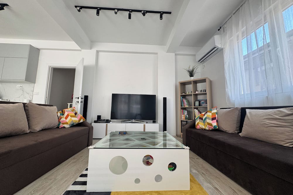 Ohrid Apartment | 3 Bedroom Apartment in Ohrid City Center