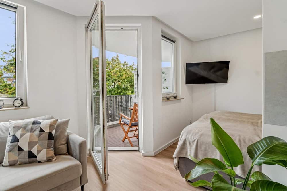 Bietigheim-Bissingen Apartment | Modern, freshly renovated apartment with beautiful balcony in Bietigheim-Bissingen