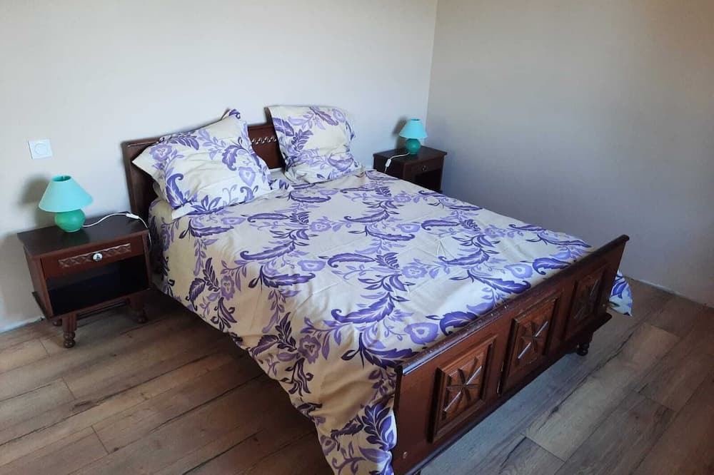 Campsas House | Spacious apartment in the heart of the vineyards 🖤 between Montauban and Toulouse