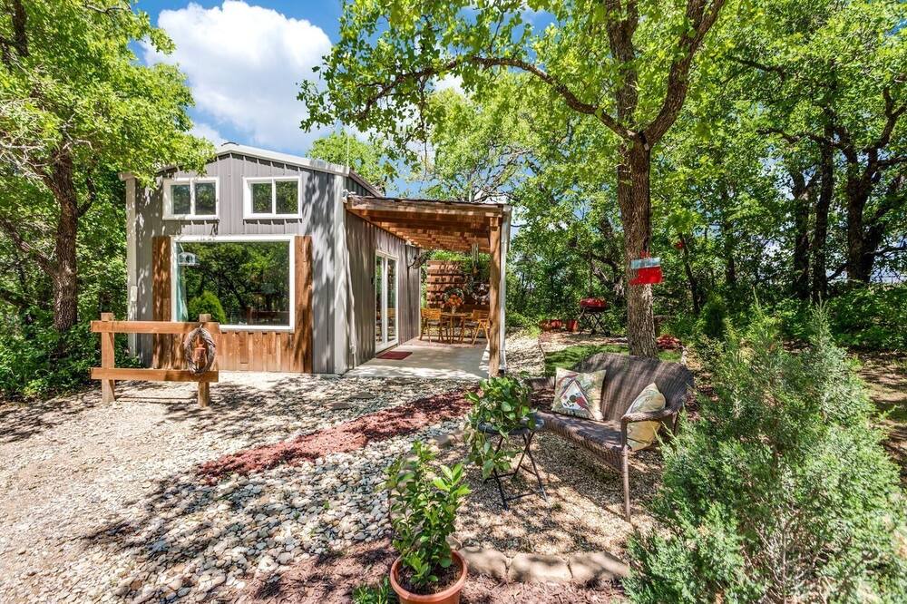 Weatherford House | Tiny Harvest House