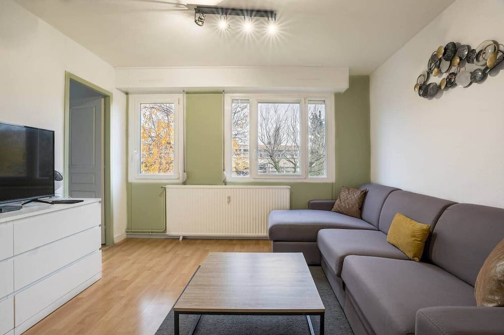 Patrotte Metz-Nord Apartment | Le Jerry, bright - 4pers' - Streaming - Parking
