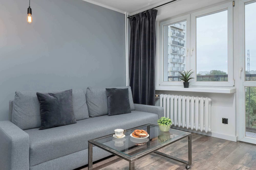 Lodz Apartment | Sandomierska 1/9 | Łódź | Modern Studio | Balcony