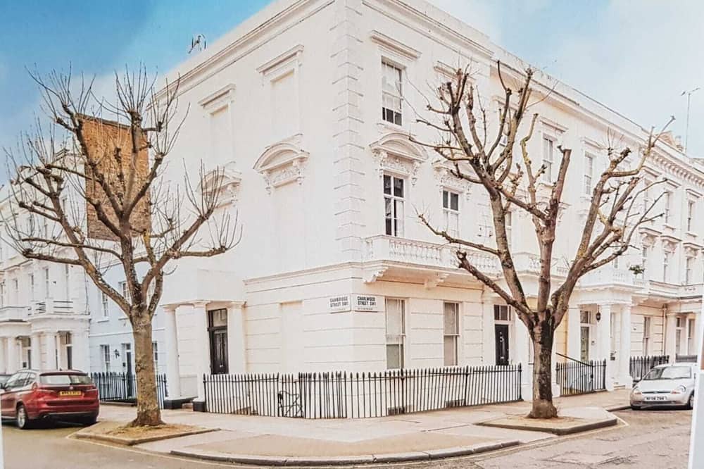 Churchill Apartment | Cozy studio, close to Victoria. And Thames