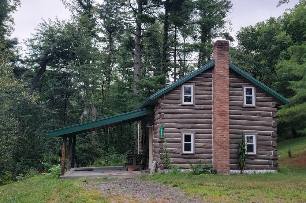 Baltic Cabin | Cozy Cabin in Baltic