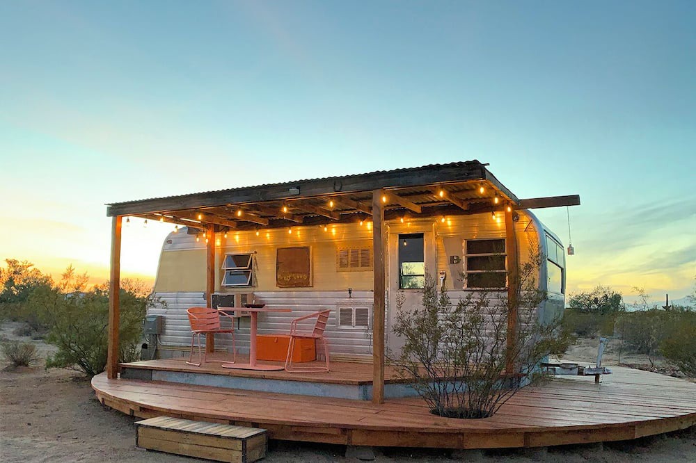Picture Rocks House | Groovy Glamper in the Sonoran Desert with AC