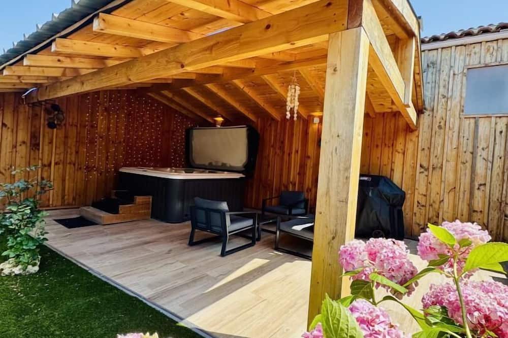 Macau House | La Bulle Médocaine - MACAU