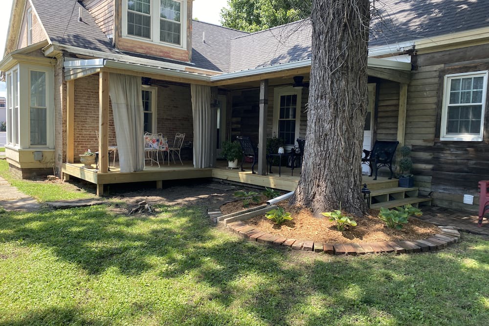Hillsboro House | Spacious modernized historic home located in downtown Hillsboro.