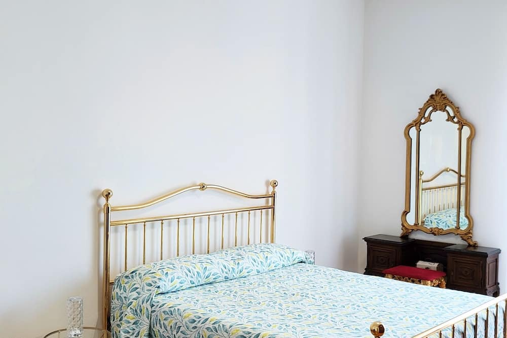 Mirafiori Apartment | PENTHOUSE ADMIRANDO MONVISO - ATP TORINO