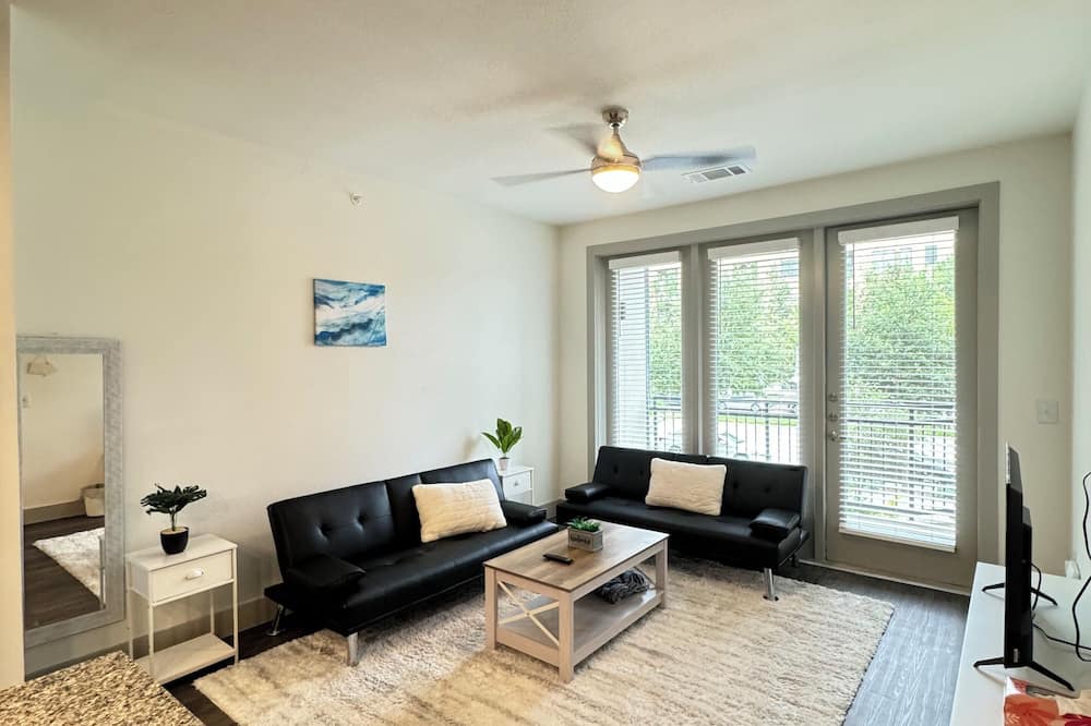 Addison Apartment | Luxury Apartment in Addison, TX