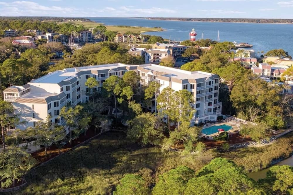 Harbour Town Resort | 2 Br Marriott Harbour Club