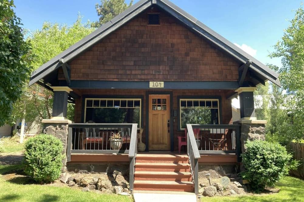 Old Bend House | Charming Bungalow in Walkable Old Bend