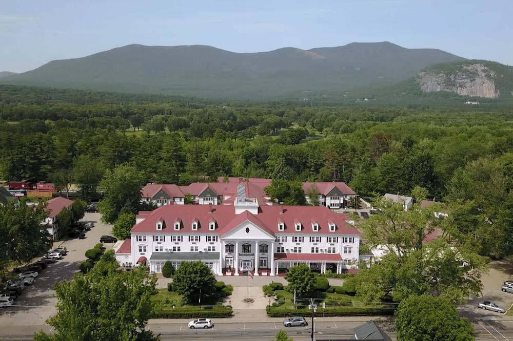 North Conway Condo | Eastern Slope Inn Studio Unit Saturday Check-In