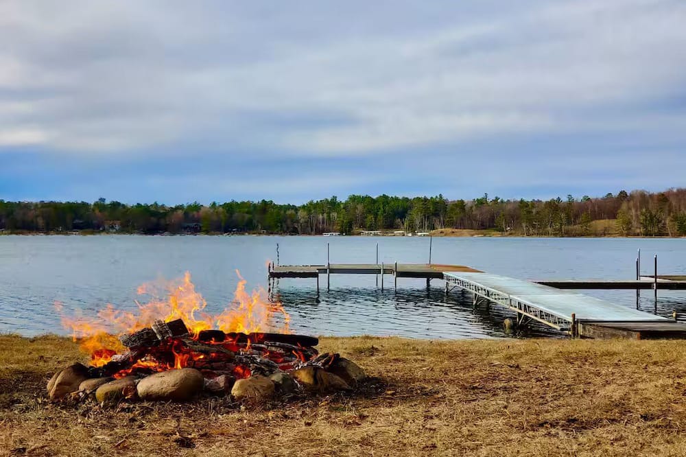 Crosslake House | Crosslake Lakefront Cabin